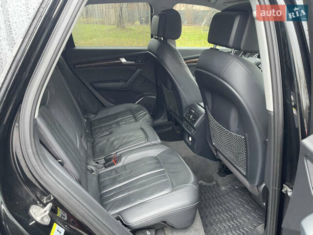 Черный Ауди Ку 5, объемом двигателя 2 л и пробегом 191 тыс. км за 14800 $, фото 21 на Automoto.ua