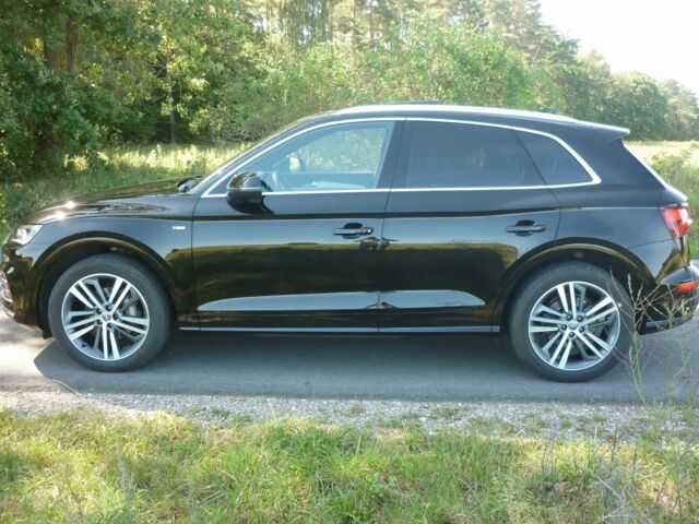 Чорний Ауді Ку 5, об'ємом двигуна 2 л та пробігом 64 тис. км за 5000 $, фото 2 на Automoto.ua