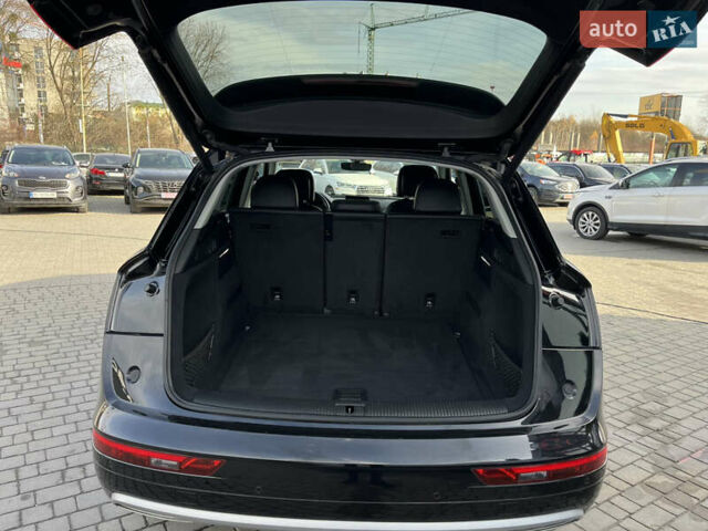 Чорний Ауді Ку 5, об'ємом двигуна 2 л та пробігом 156 тис. км за 22900 $, фото 18 на Automoto.ua