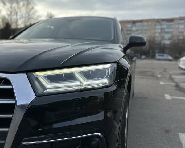 Черный Ауди Ку 5, объемом двигателя 1.97 л и пробегом 245 тыс. км за 26600 $, фото 12 на Automoto.ua