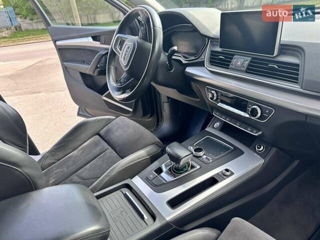 Черный Ауди Ку 5, объемом двигателя 2.97 л и пробегом 218 тыс. км за 30000 $, фото 21 на Automoto.ua