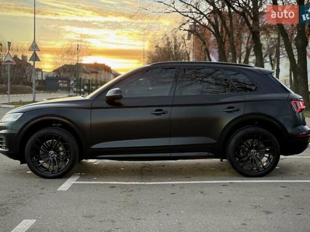 Черный Ауди Ку 5, объемом двигателя 2 л и пробегом 110 тыс. км за 27500 $, фото 7 на Automoto.ua