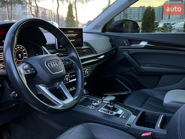 Чорний Ауді Ку 5, об'ємом двигуна 1.98 л та пробігом 146 тис. км за 26750 $, фото 9 на Automoto.ua