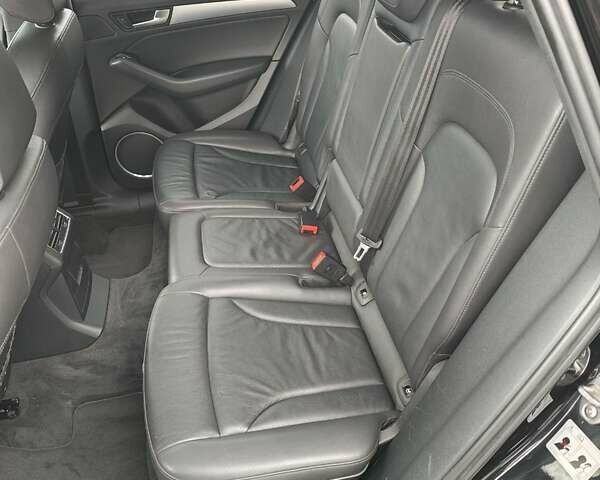 Чорний Ауді Ку 5, об'ємом двигуна 2 л та пробігом 174 тис. км за 17900 $, фото 5 на Automoto.ua