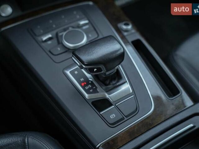 Черный Ауди Ку 5, объемом двигателя 1.98 л и пробегом 95 тыс. км за 26900 $, фото 27 на Automoto.ua