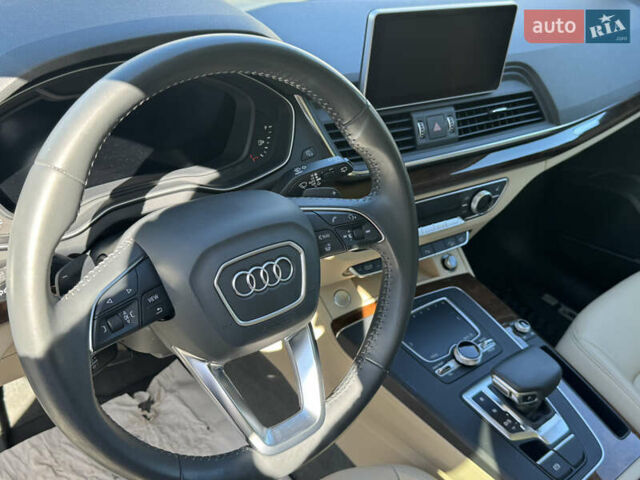 Чорний Ауді Ку 5, об'ємом двигуна 2 л та пробігом 209 тис. км за 21500 $, фото 15 на Automoto.ua