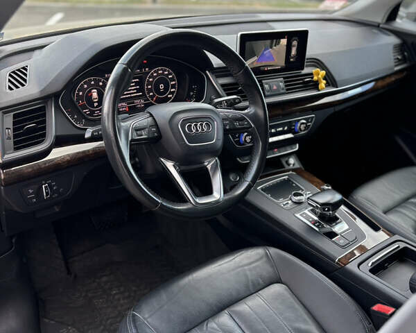 Черный Ауди Ку 5, объемом двигателя 2 л и пробегом 159 тыс. км за 24500 $, фото 18 на Automoto.ua