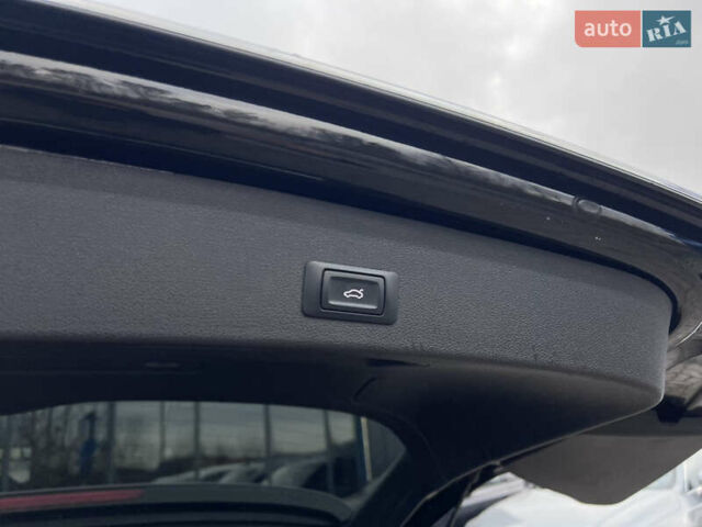 Черный Ауди Ку 5, объемом двигателя 1.98 л и пробегом 263 тыс. км за 15490 $, фото 53 на Automoto.ua