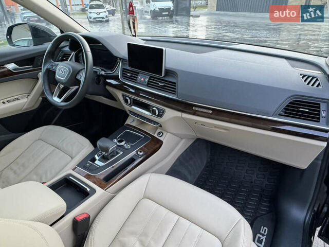 Черный Ауди Ку 5, объемом двигателя 2 л и пробегом 208 тыс. км за 20700 $, фото 30 на Automoto.ua