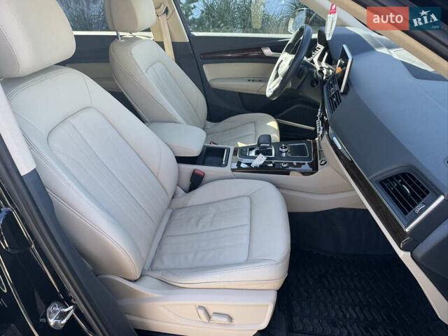 Чорний Ауді Ку 5, об'ємом двигуна 2 л та пробігом 209 тис. км за 21500 $, фото 8 на Automoto.ua