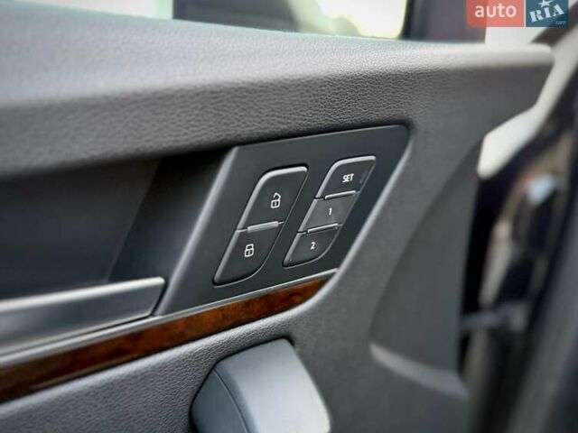 Черный Ауди Ку 5, объемом двигателя 2 л и пробегом 110 тыс. км за 27500 $, фото 31 на Automoto.ua