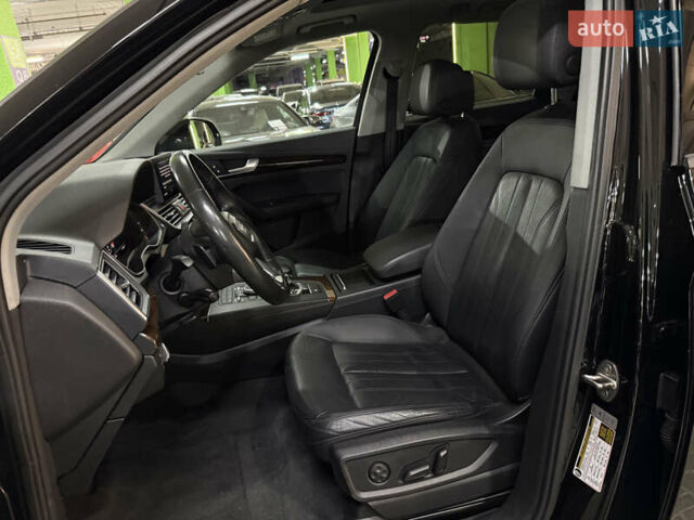 Чорний Ауді Ку 5, об'ємом двигуна 2 л та пробігом 111 тис. км за 23500 $, фото 14 на Automoto.ua