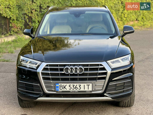 Черный Ауди Ку 5, объемом двигателя 1.98 л и пробегом 222 тыс. км за 23500 $, фото 4 на Automoto.ua