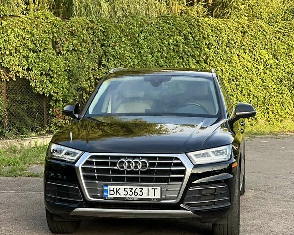 Черный Ауди Ку 5, объемом двигателя 1.98 л и пробегом 222 тыс. км за 23500 $, фото 1 на Automoto.ua