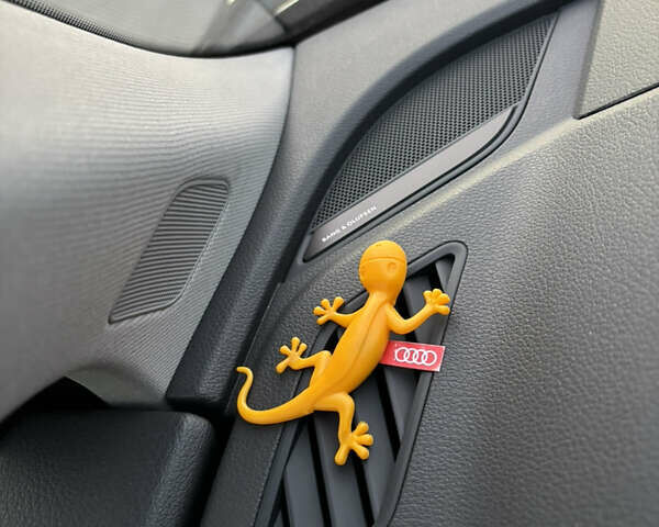 Черный Ауди Ку 5, объемом двигателя 1.97 л и пробегом 280 тыс. км за 27500 $, фото 65 на Automoto.ua