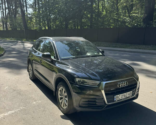 Черный Ауди Ку 5, объемом двигателя 1.98 л и пробегом 106 тыс. км за 28300 $, фото 1 на Automoto.ua