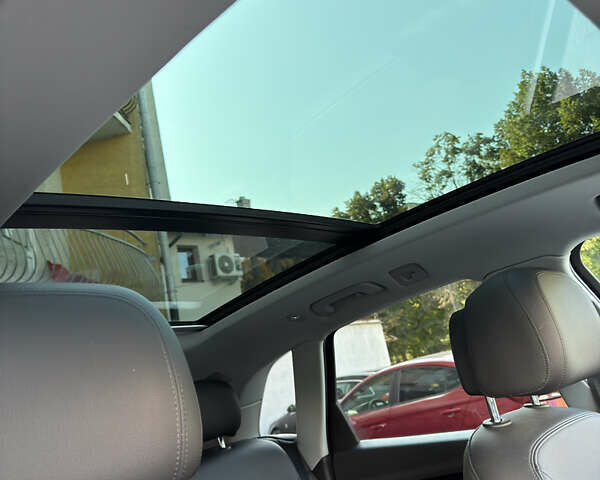 Черный Ауди Ку 5, объемом двигателя 1.98 л и пробегом 145 тыс. км за 25500 $, фото 12 на Automoto.ua