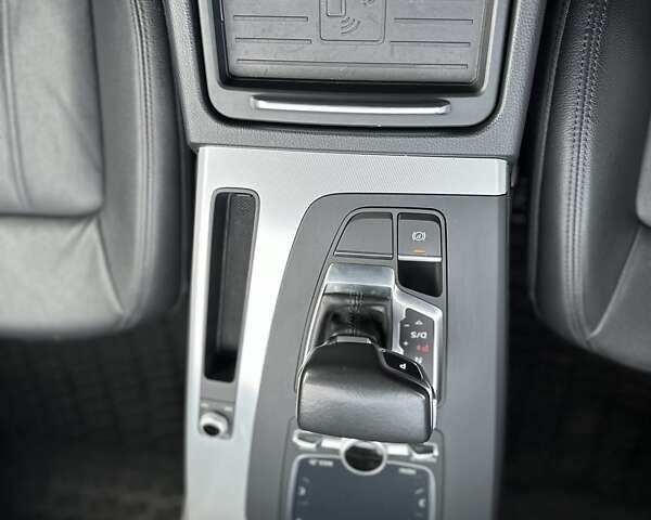 Черный Ауди Ку 5, объемом двигателя 1.97 л и пробегом 245 тыс. км за 26600 $, фото 17 на Automoto.ua