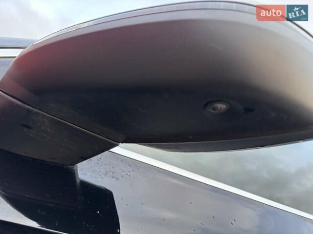 Черный Ауди Ку 5, объемом двигателя 1.97 л и пробегом 280 тыс. км за 27500 $, фото 23 на Automoto.ua