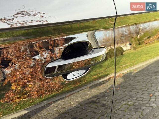 Чорний Ауді Ку 5, об'ємом двигуна 2 л та пробігом 160 тис. км за 20999 $, фото 45 на Automoto.ua