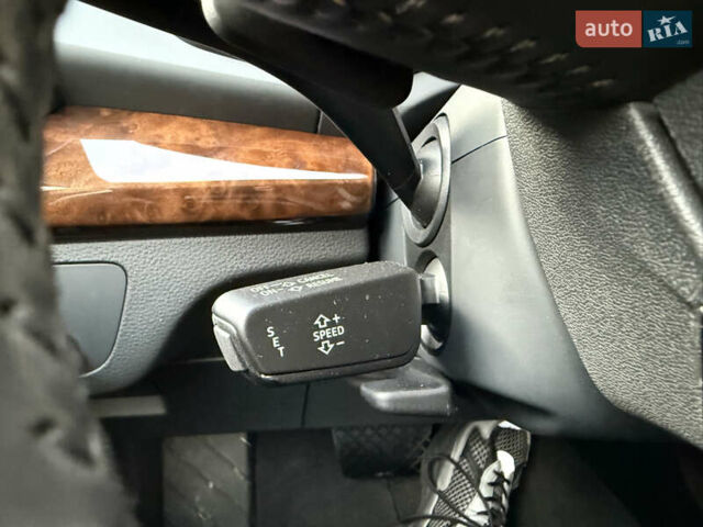 Чорний Ауді Ку 5, об'ємом двигуна 2 л та пробігом 111 тис. км за 23500 $, фото 37 на Automoto.ua