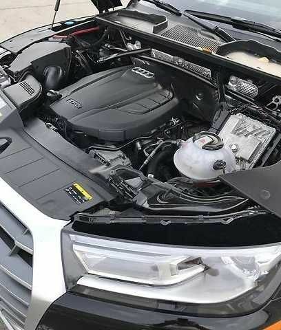 Черный Ауди Ку 5, объемом двигателя 2 л и пробегом 137 тыс. км за 18100 $, фото 7 на Automoto.ua