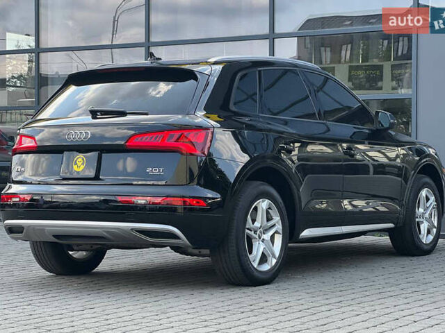 Чорний Ауді Ку 5, об'ємом двигуна 1.98 л та пробігом 112 тис. км за 27200 $, фото 5 на Automoto.ua