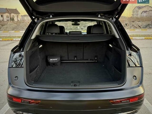 Черный Ауди Ку 5, объемом двигателя 2 л и пробегом 110 тыс. км за 27500 $, фото 35 на Automoto.ua