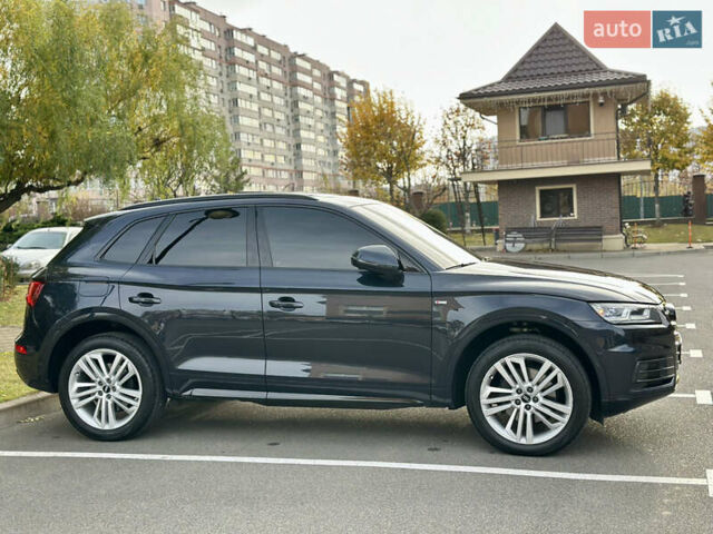 Черный Ауди Ку 5, объемом двигателя 1.98 л и пробегом 208 тыс. км за 21999 $, фото 4 на Automoto.ua