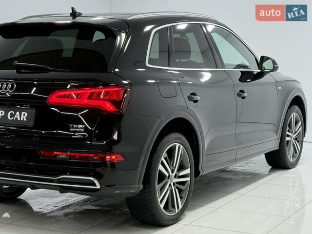 Черный Ауди Ку 5, объемом двигателя 1.98 л и пробегом 105 тыс. км за 26900 $, фото 12 на Automoto.ua