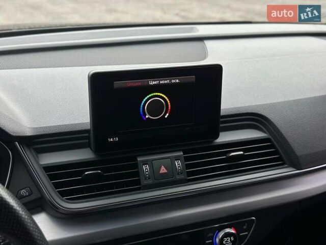 Черный Ауди Ку 5, объемом двигателя 1.98 л и пробегом 129 тыс. км за 29500 $, фото 83 на Automoto.ua