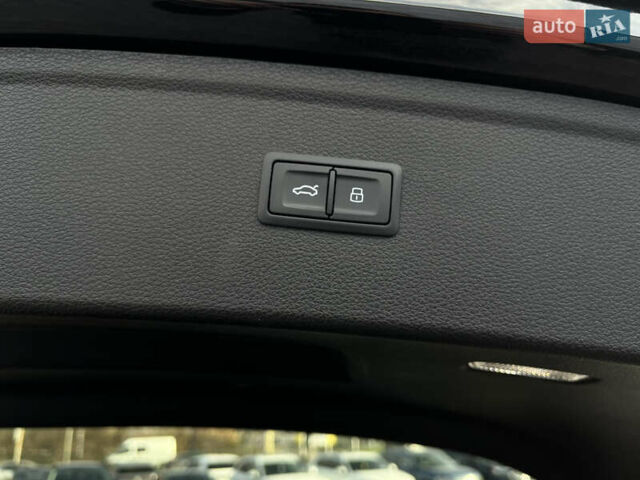 Чорний Ауді Ку 5, об'ємом двигуна 2 л та пробігом 156 тис. км за 22900 $, фото 19 на Automoto.ua