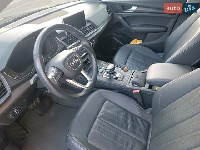 Черный Ауди Ку 5, объемом двигателя 1.98 л и пробегом 124 тыс. км за 25900 $, фото 8 на Automoto.ua