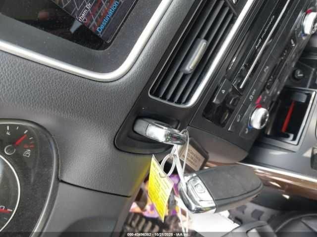 Чорний Ауді Ку 5, об'ємом двигуна 2 л та пробігом 51 тис. км за 3000 $, фото 9 на Automoto.ua