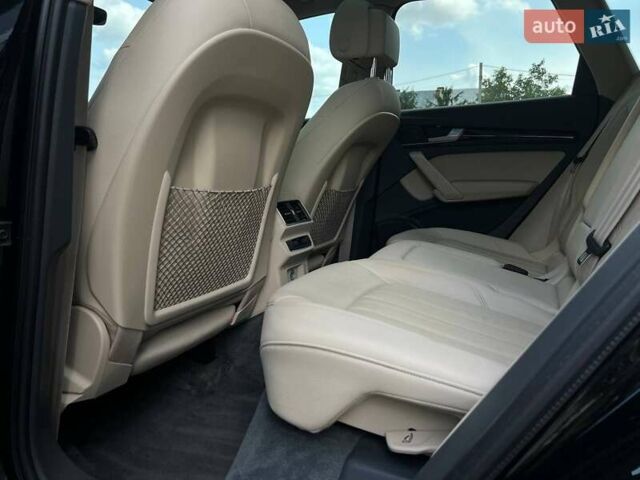 Чорний Ауді Ку 5, об'ємом двигуна 1.98 л та пробігом 112 тис. км за 27200 $, фото 14 на Automoto.ua