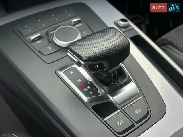 Черный Ауди Ку 5, объемом двигателя 1.98 л и пробегом 129 тыс. км за 29500 $, фото 58 на Automoto.ua