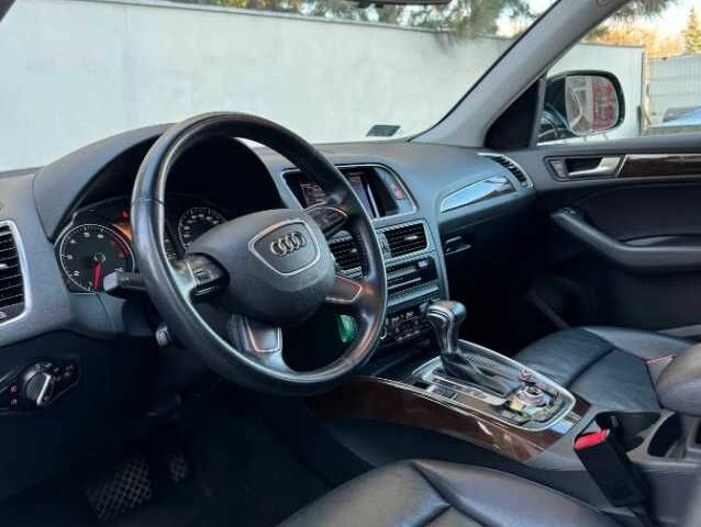 Ауді Ку 5 2017 у Львові на Automoto.ua Чорний Ауді Ку 5, об'ємом двигуна 2 л та пробігом 94 тис. км за 13500 $, фото 5 на Automoto.ua