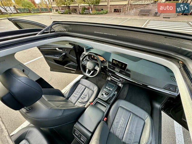 Черный Ауди Ку 5, объемом двигателя 1.98 л и пробегом 208 тыс. км за 21999 $, фото 56 на Automoto.ua