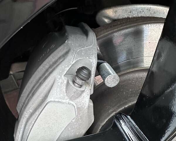 Черный Ауди Ку 5, объемом двигателя 1.97 л и пробегом 96 тыс. км за 33900 $, фото 66 на Automoto.ua