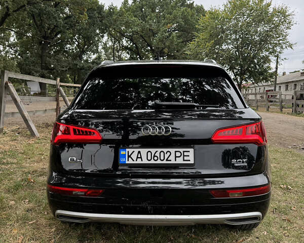 Черный Ауди Ку 5, объемом двигателя 1.98 л и пробегом 140 тыс. км за 27000 $, фото 3 на Automoto.ua