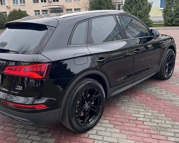 Черный Ауди Ку 5, объемом двигателя 1.97 л и пробегом 96 тыс. км за 33900 $, фото 42 на Automoto.ua