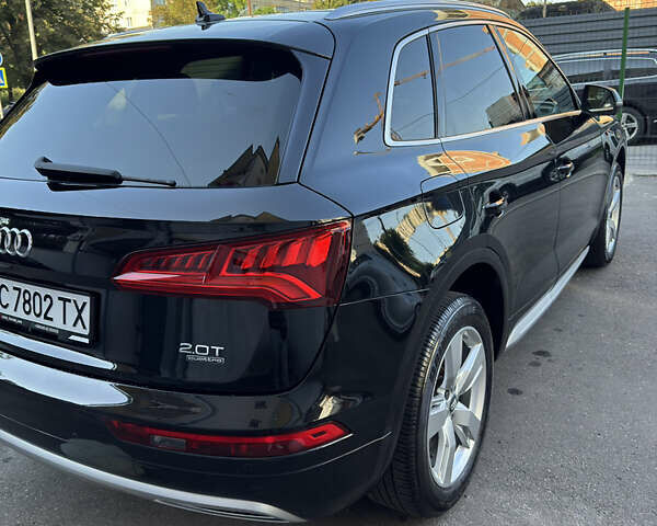 Черный Ауди Ку 5, объемом двигателя 1.98 л и пробегом 145 тыс. км за 25500 $, фото 2 на Automoto.ua