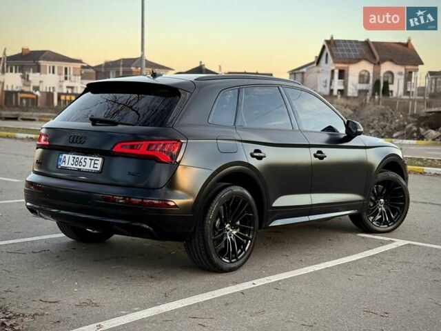 Черный Ауди Ку 5, объемом двигателя 2 л и пробегом 110 тыс. км за 27500 $, фото 1 на Automoto.ua