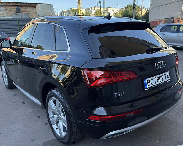 Черный Ауди Ку 5, объемом двигателя 1.98 л и пробегом 145 тыс. км за 25500 $, фото 3 на Automoto.ua