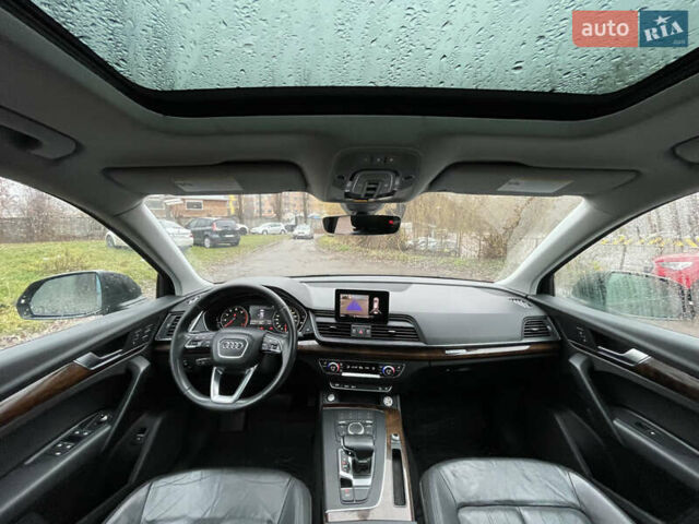 Черный Ауди Ку 5, объемом двигателя 2 л и пробегом 191 тыс. км за 14800 $, фото 16 на Automoto.ua