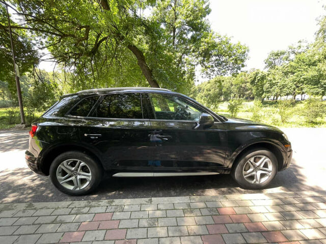 Черный Ауди Ку 5, объемом двигателя 1.98 л и пробегом 114 тыс. км за 22500 $, фото 8 на Automoto.ua