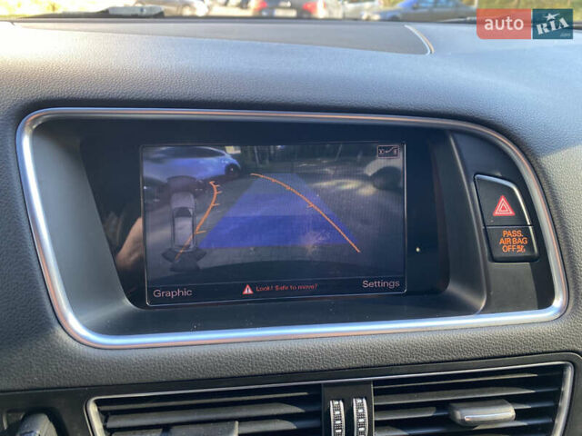 Чорний Ауді Ку 5, об'ємом двигуна 2 л та пробігом 176 тис. км за 19550 $, фото 70 на Automoto.ua