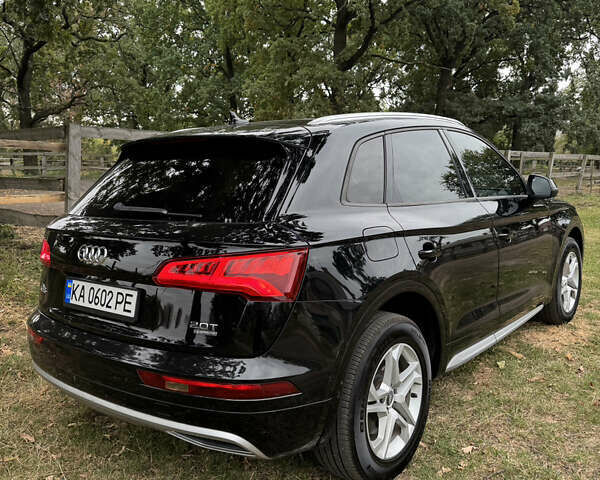 Черный Ауди Ку 5, объемом двигателя 1.98 л и пробегом 140 тыс. км за 27000 $, фото 4 на Automoto.ua