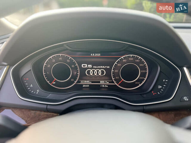 Черный Ауди Ку 5, объемом двигателя 1.98 л и пробегом 222 тыс. км за 23500 $, фото 23 на Automoto.ua