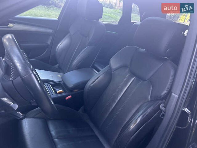 Черный Ауди Ку 5, объемом двигателя 1.98 л и пробегом 82 тыс. км за 29900 $, фото 25 на Automoto.ua
